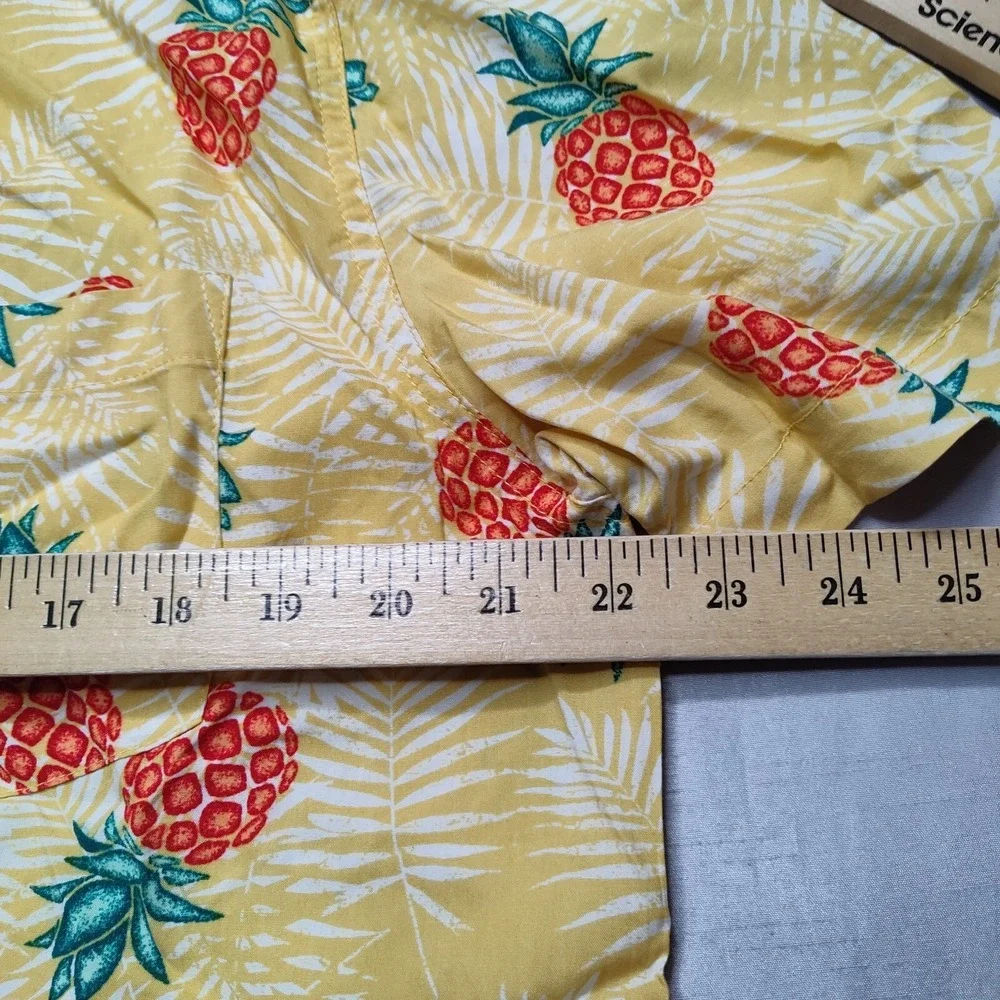 Margaritaville pineapple allover